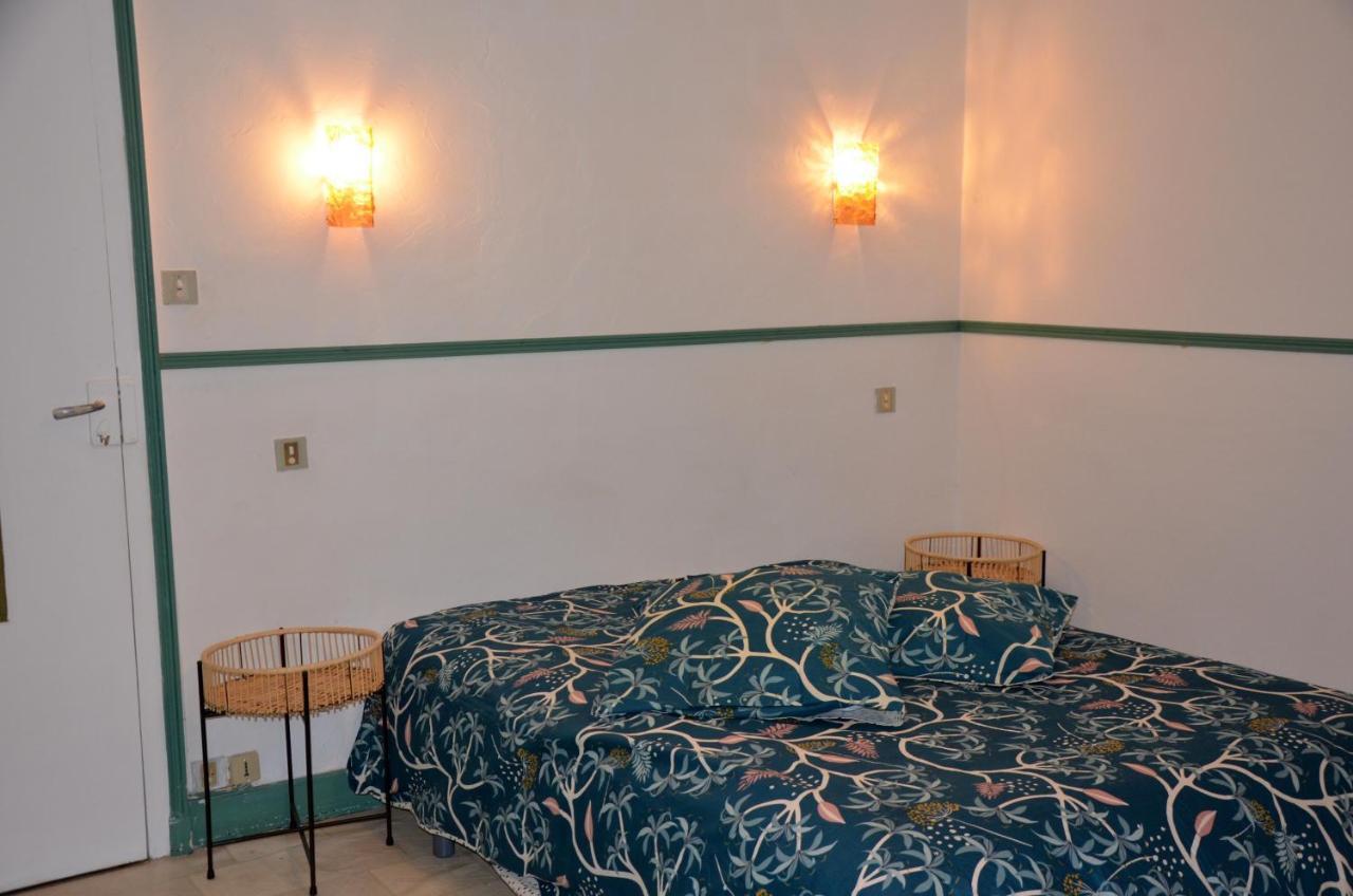 Au Bord De L'Eau Appartement 50 M2 Chambon-sur-Voueize Bagian luar foto